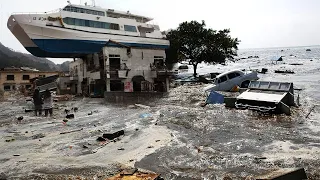 Japan Tsunami Compilation Ocean Overtops Wall  | Tsunami In Japan2014