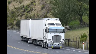 New Zealand Trucks On The Kaimai Ranges PART 1