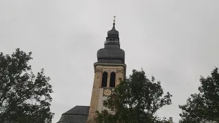 Offenbach(OF) kath. Kirche  St. Marien Teilgeläute zum Sonntageinläuten