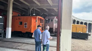 Moving steam engines at Spencer, NC