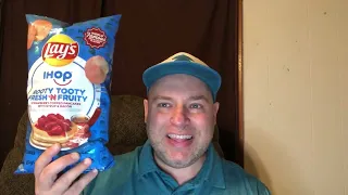 Lay's IHOP Rooty Tooty Fresh 'N Fruity Potato Chips - Taste Test & Review