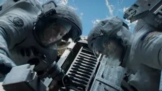 Уничтожение корабля - Гравитация (2013) - Момент из фильма
