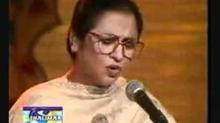 Ae Ishq Hamein Barbaad Na Kar Nayyara Noor   Jayanthi Nadig   YouTube 2