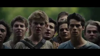 The Maze Runner 1080p BluRay -Thomas Goes Into The Maze