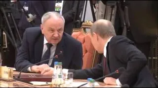 Путин vs Тимофти: "они вот-вот схватят друг друга за грудки" - МК™. Разоблачение утки