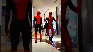 Человек-паук танцует под музыку симпа