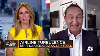 Fmr. United Airlines CEO Oscar Munoz on travel demand, pilot wage negotiations, airline near misses