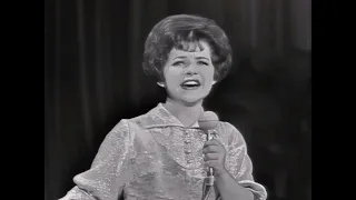 Brenda Lee – All Alone Am I – 1963 TV Performance [DES STEREO]