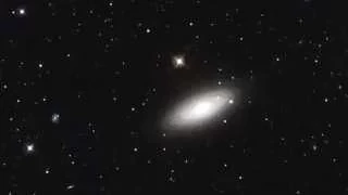Hubble HD: Spiral Galaxy NGC 2841 Zoom