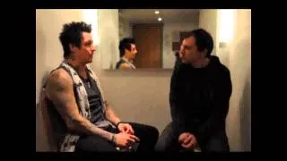 Interview with JACOBY SHADDIX from PAPA ROACH