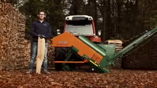 POSCH SmartCut — The fully automatic firewood saw