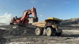 New Front Loading Hitachi Ex 2600 Excavation | Prepareing With Dozer Cat D9t ~ Miningstory