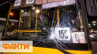 Жуткая авария в Киеве: автобус сбил людей на пешеходном переходе
