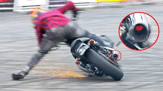 Stunt Riding Harley-Davidson Sportster XL1200