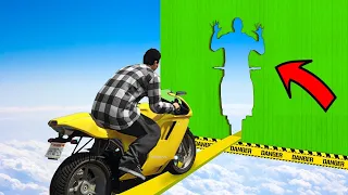 C'EST IMPOSSIBLE DE RENTRER DANS CE TROU ! (GTA 5)