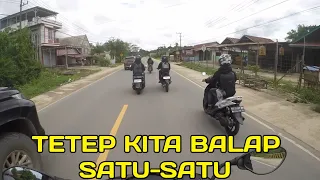 CAMERAMEN SELALU DI BALAKANG