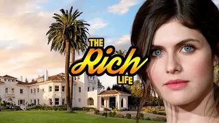 Alexandra Daddario | Star Of The White Lotus Season 2 | The Rich Life