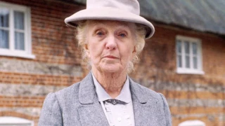 Joan Hickson Miss Marple   Sleeping Murder