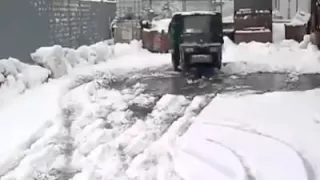 Drifting in snowfall funny