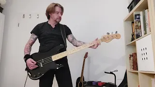 U2 -  New Year's Day (Bass Cover)