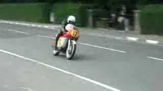 TT 2007 - John Surtees MBE in the Parade of Champions