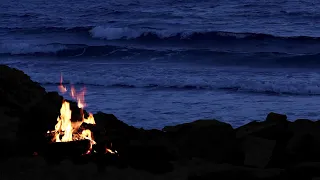 Deep sleep ocean sounds | Relaxing sounds of a campfire on the beach | Ocean waves relaxation video