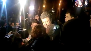 2014.02.28 - 3 - Порошенко приехал в Симферополь 28 02 2014