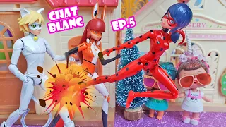 Ladybug combatte contro Chat Blanc e Volpina 💥 [Chat Blanc 🐱 Ep. 5]