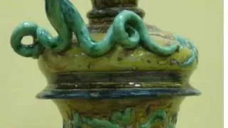 Della Robbia Pottery by Nicola Jones