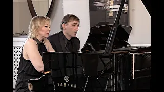 Oxana Mikhailoff and Vassily Primakov, One Piano four Hands - Mozart
