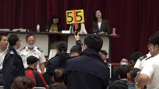 荔枝角政府合署  LIVE ｜ 維園年宵快餐濕貨攤位公開競投 四飲食檔成交價勢成市道指標｜ Channel C HK