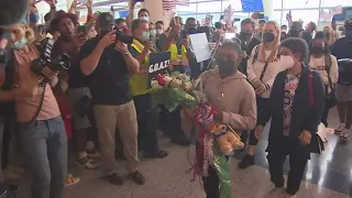 Simone Biles, Jordan Chiles return to hero's welcome at Bush Airport in Houston