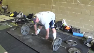 Deadliftn warm up 60k to 300kg March 22nd 2015