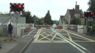 Aylesford Village Level Crossing