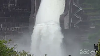 FCP [CLIP 4K] - Essai de l’évacuateur de crue du barrage de Bort-les-Orgues le 16 mai 2023