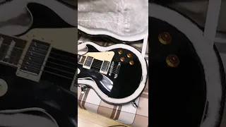 поздравляйте) gibson les paul standart