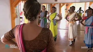 Cours de danse indienne avec Consuelo Martin | Sur le terrain