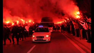 GALATASARAY FANS AND INCREDIBLE ATMOSPHERE ●(WELCOME TO HELL)●