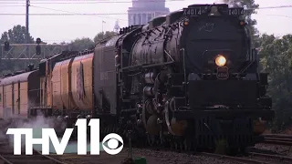 Historic Big Boy No. 4014 arrives in North Little Rock