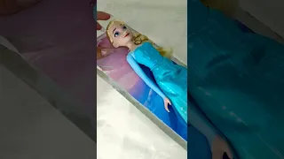 Unboxing Frozen Elsa/Mi película favorita de Disney/Muñeca Frozen