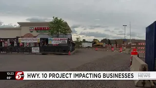 Pizza restaurant frustrated with Highway 10 project