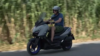 Riding the new 2021 YAMAHA XMAX 300 scooter
