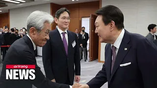 President Yoon attends business roundtable in Tokyo with S. Korean, Japanese moguls