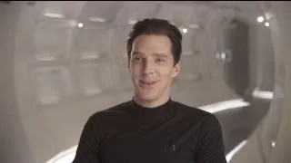 Benedict Cumberbatch - How He Got To Play "The Baddie" - Star Trek Into Darkness