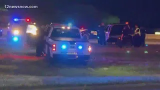 Man in stolen truck leads Louisiana police on chase ending in Beaumont