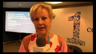 Entrevista a Suvi Linden, Ministra finlandesa de Comunicaciones - ITU Telecom World 2012