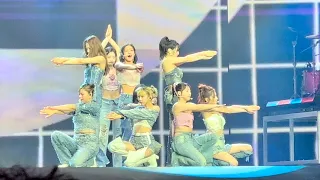 [4K60] TWICE 트와이스 5th World Tour Ready To Be Toronto - “Talk that Talk” (fancam)(230703)