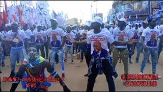 En direct de Lubumbashi la population mobilisée pour l'accueil de Félix Tshisekedi candidat 20