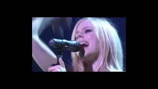 Avril Lavigne - Anything But Ordinary Bonez Tour (HD)