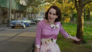 The Marvelous Mrs. Maisel - Lenny and Midge arguing in front of her apartment